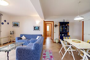 Fontana Vecchia Seaview Apartment 