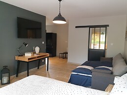 Cosy Wood House