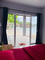 Kohmook Seaview Bungalow
