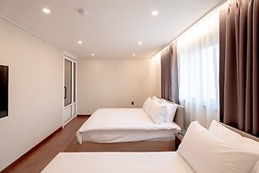 Centro Hotel
