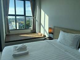 Atom Phuket Hotel
