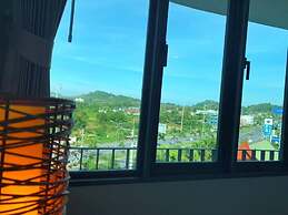 Atom Phuket Hotel