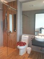 Atom Phuket Hotel