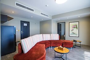 Kana Triple L Hotel