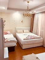 Deluxe Royal Apart