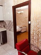 Deluxe Royal Apart