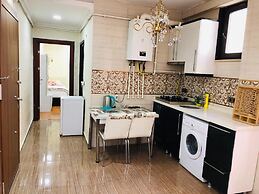 Deluxe Royal Apart