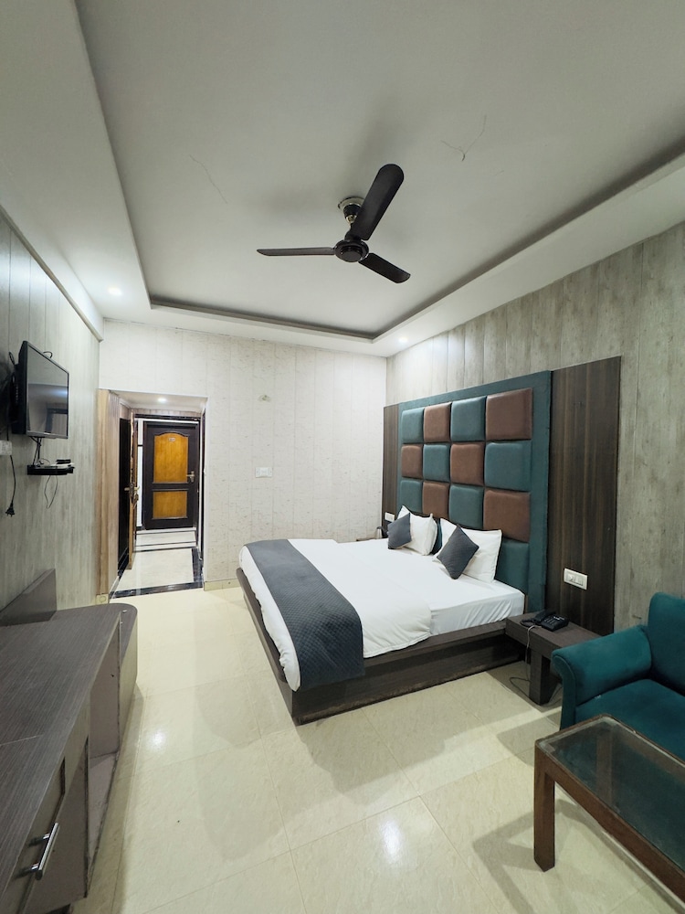 Hotel Jagdish Residency