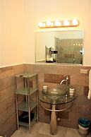 Crown Point Condo