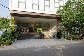 Ly Apartment