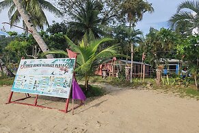 Summer Homes Beach Front Resort and Cottages Port Barton