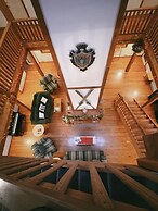 Alpine Meadows Lodge