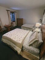 Alpine Meadows Lodge