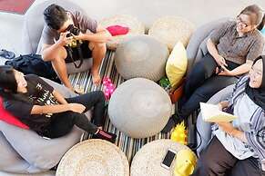 The Social House - Coliving & Hostel