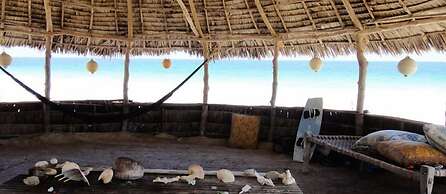 Mikes Camp Kiwayu