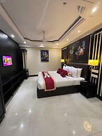 Sajjoys Hotel