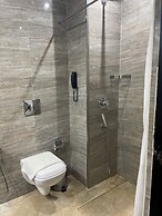 Sajjoys Hotel