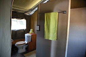Kayova River Lodge