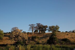 Kayova River Lodge