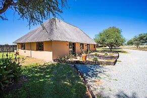 Kayova River Lodge
