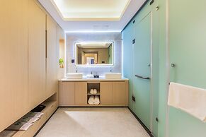 Shimao Rui Selected Shangpin Hotel