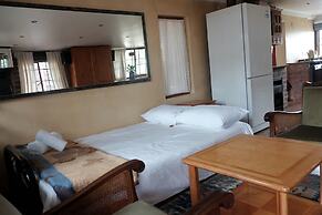 The Yard - Hostel
