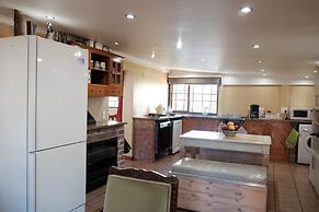 The Yard - Hostel