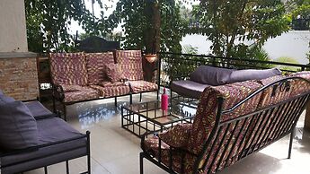 Rosevilla Hotel