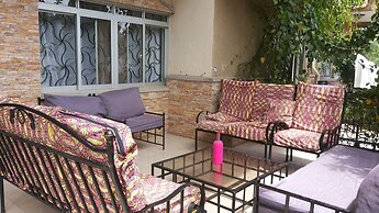 Rosevilla Hotel