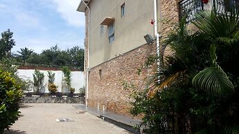 Rosevilla Hotel