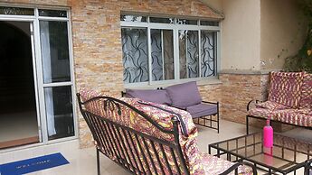 Rosevilla Hotel