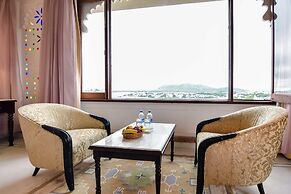 Hotel Raj Kuber
