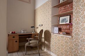 Old Town Library Deluxe Tartu Home Apt.