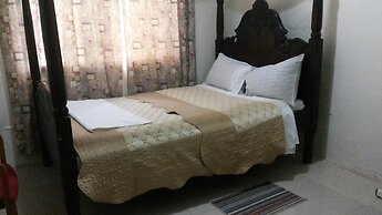Slumberland Hotel