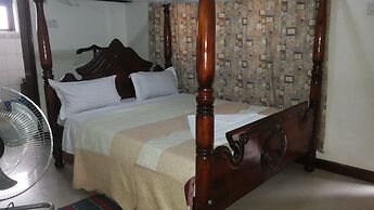 Slumberland Hotel