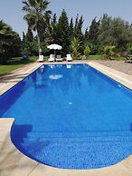 Riad Tanjil