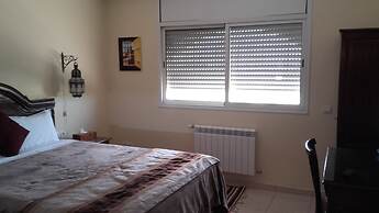 Riad Tanjil