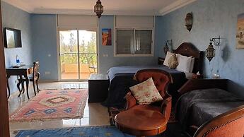 Riad Tanjil