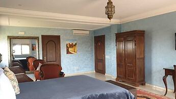 Riad Tanjil