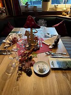 Hotel Restaurant Kaiserstuehler Hof