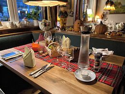Hotel Restaurant Kaiserstuehler Hof