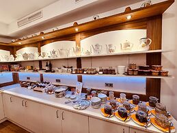 Hotel Restaurant Kaiserstuehler Hof