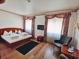 Hotel Restaurant Kaiserstuehler Hof
