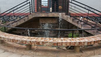 Tripplex Hotel