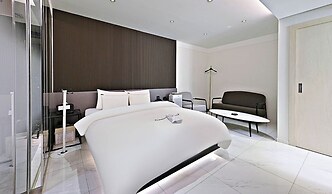 Rendezvous HOTEL