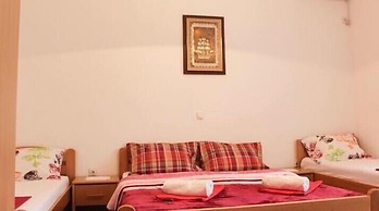 Sija Apartments