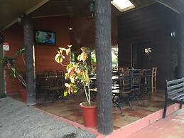 Hotel Vale's