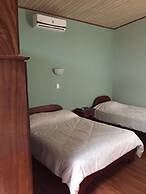 Hotel Vale's