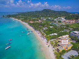Coral Sands #6 2 Bedroom Condo by RedAwning