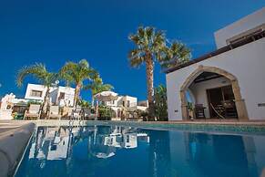 Private Villa in Pernera 1233